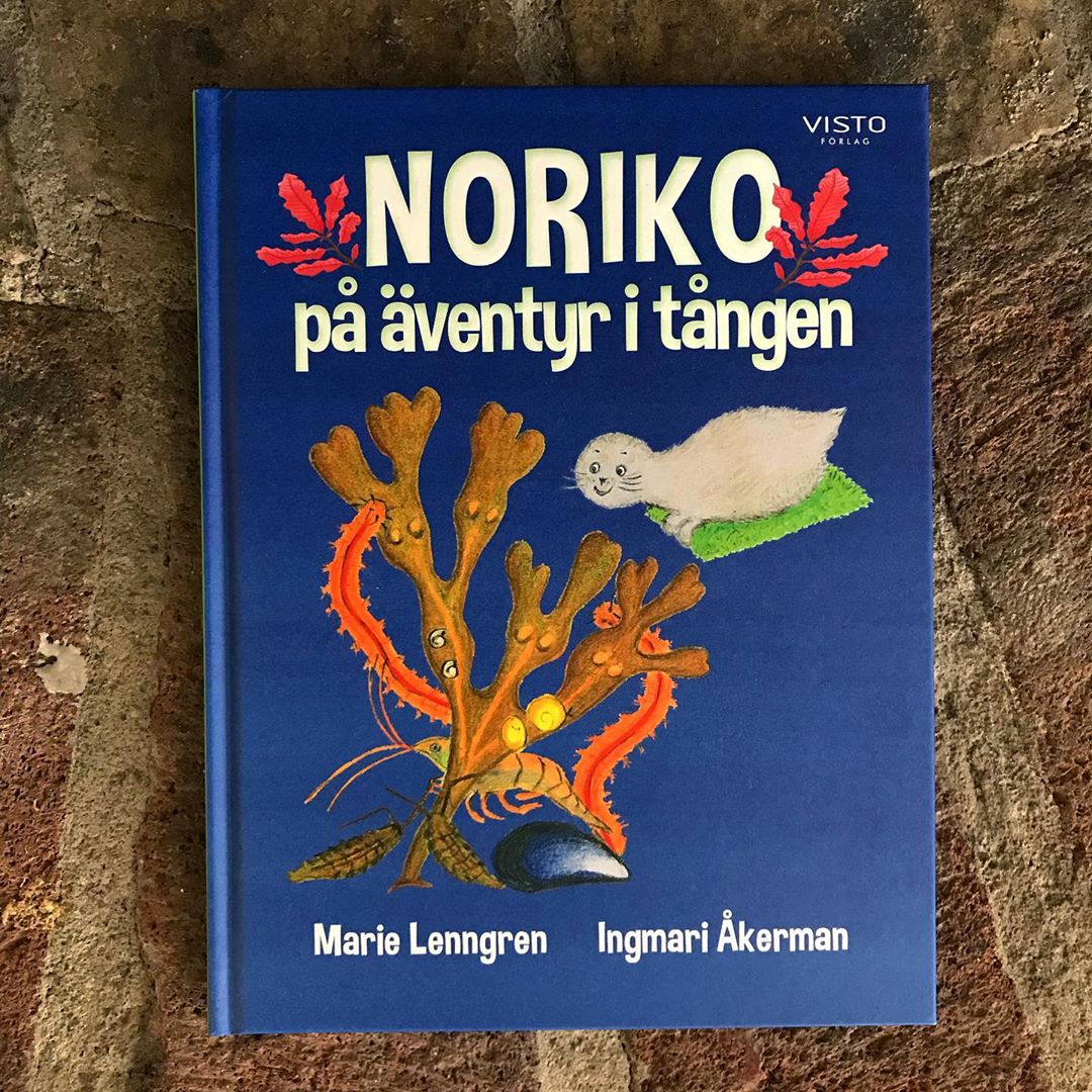 Noriko gläds åt nya bokrecensioner